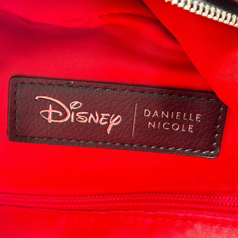 Danielle Nicole Disney Cruella De Vil Look‎ Fabulous Mini Backpack Black White - Picture 9 of 15